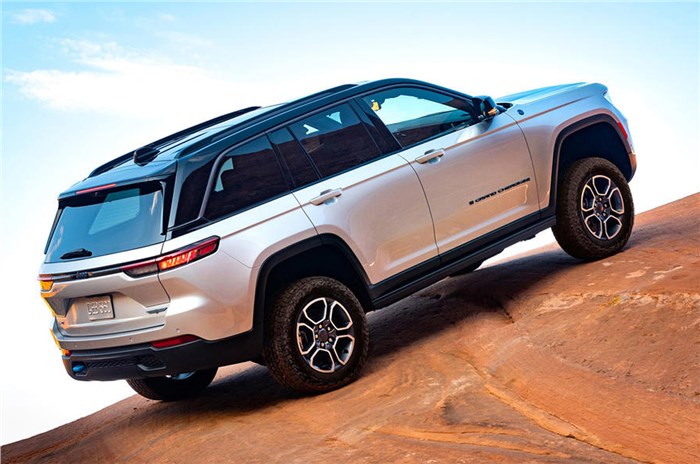 All-new Jeep Grand Cherokee revealed; India-bound next year
